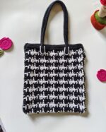 Houndstooth Crochet Tote Bag - Image 3